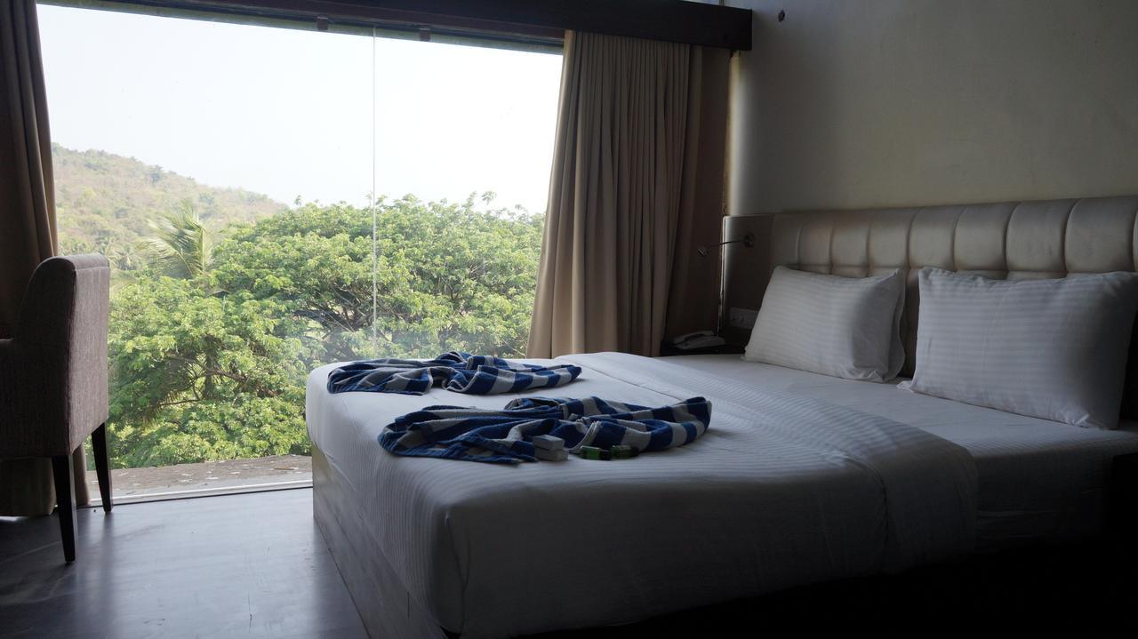 Ansh Hotel 3*