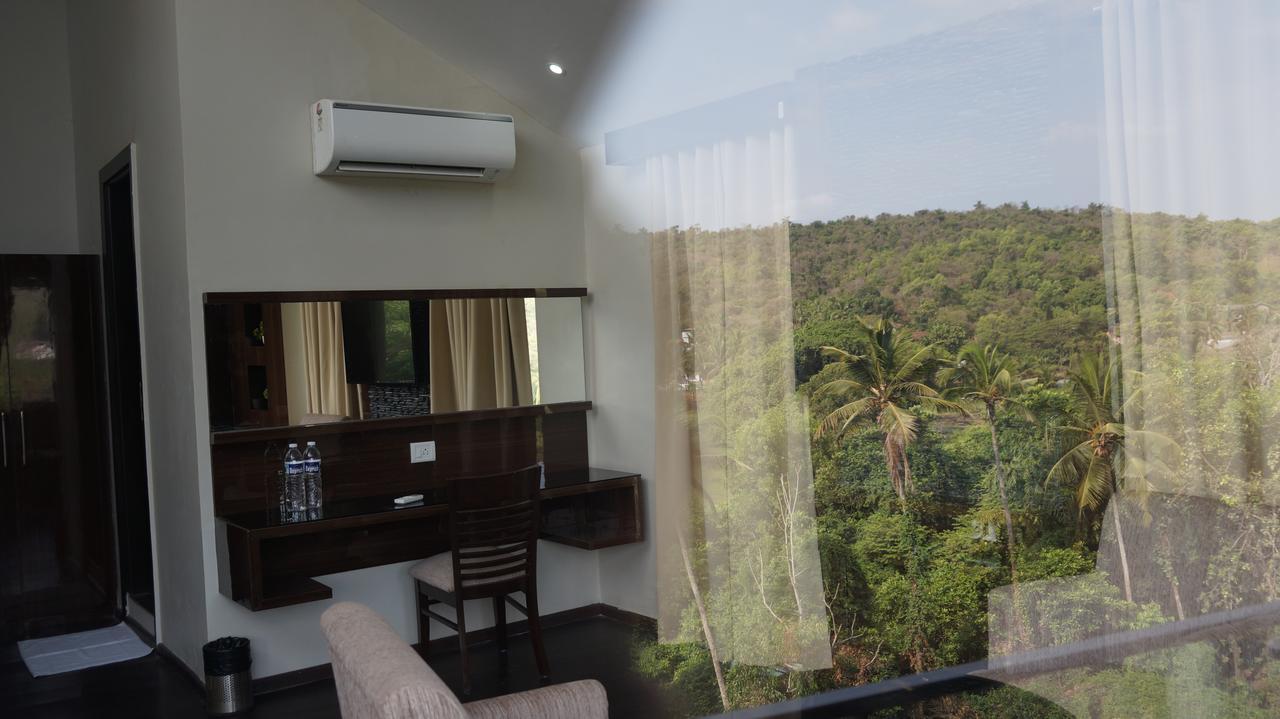 Ansh Hotel